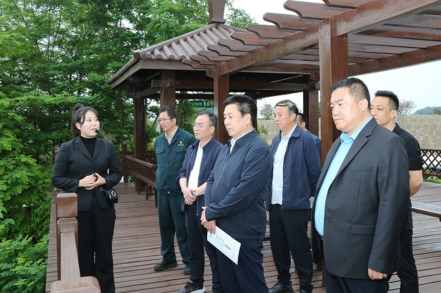 40-2023年6月，省生態(tài)環(huán)境廳副廳長劉文璽蒞臨金徽股份調(diào)研.jpg